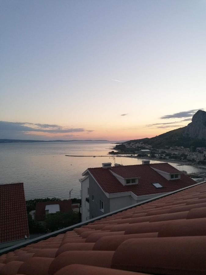 Geek Apartment Omis Exterior photo